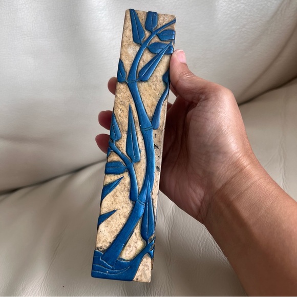 Vintage Carved Marble Asian Bamboo Motif Jewelry Trinket Box - Picture 15 of 15